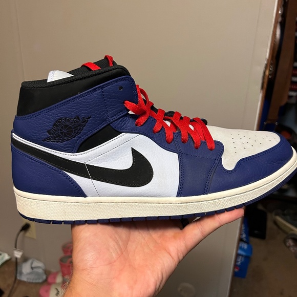 Nike Air Jordan mid 1 852542-400 - Picture 1 of 11